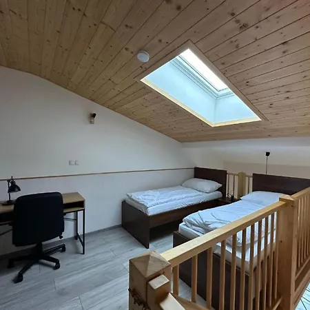 Rodinne Mezonety Na Lipne Apt20