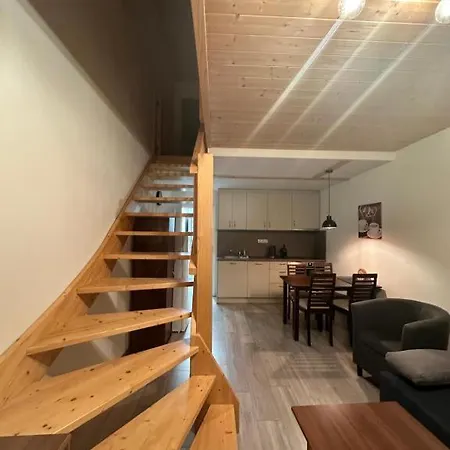 Rodinne Mezonety Na Lipne Apt20 Apartamento