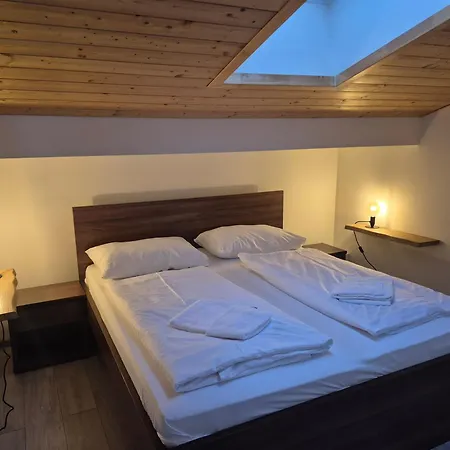 Rodinne Mezonety Na Lipne Apt20